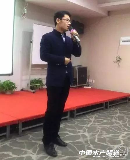 今天塘头50-60条泥鳅价格,泥鳅价格2022年塘头价