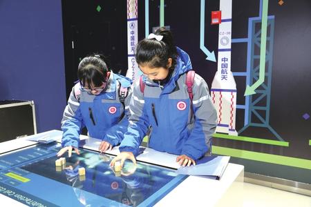 甘肃科技馆2018年10月4号开馆时间 (甘肃科技馆于几年正式开馆)