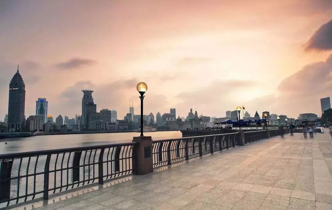 上海浦东2023年gdp增量,浦东gdp占比