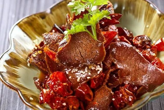 云南寻甸牛干巴做法,舌尖上的云南普洱茶