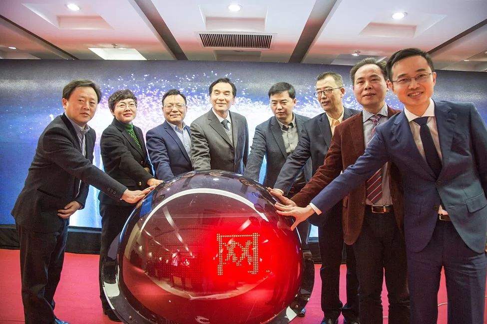 江滨医院预约门诊,江滨医院网上挂号还要取票吗