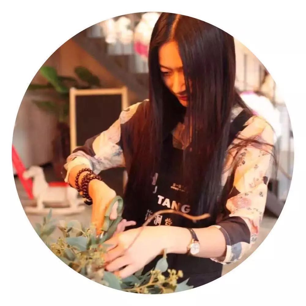 小s痛哭道歉视频,小s哭泣直播