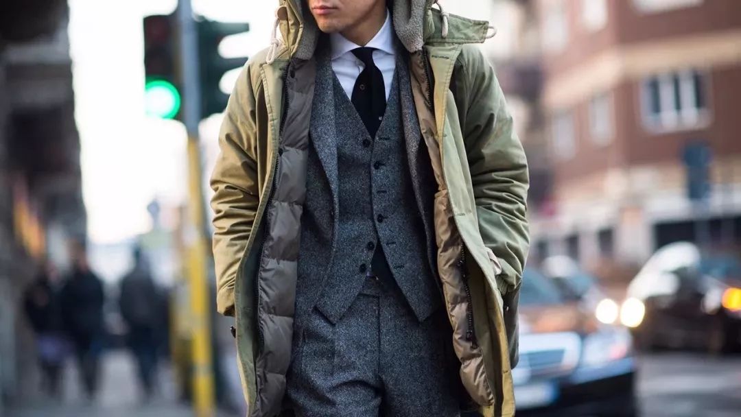 巴黎世家买什么外套最好,巴黎世家8万外套