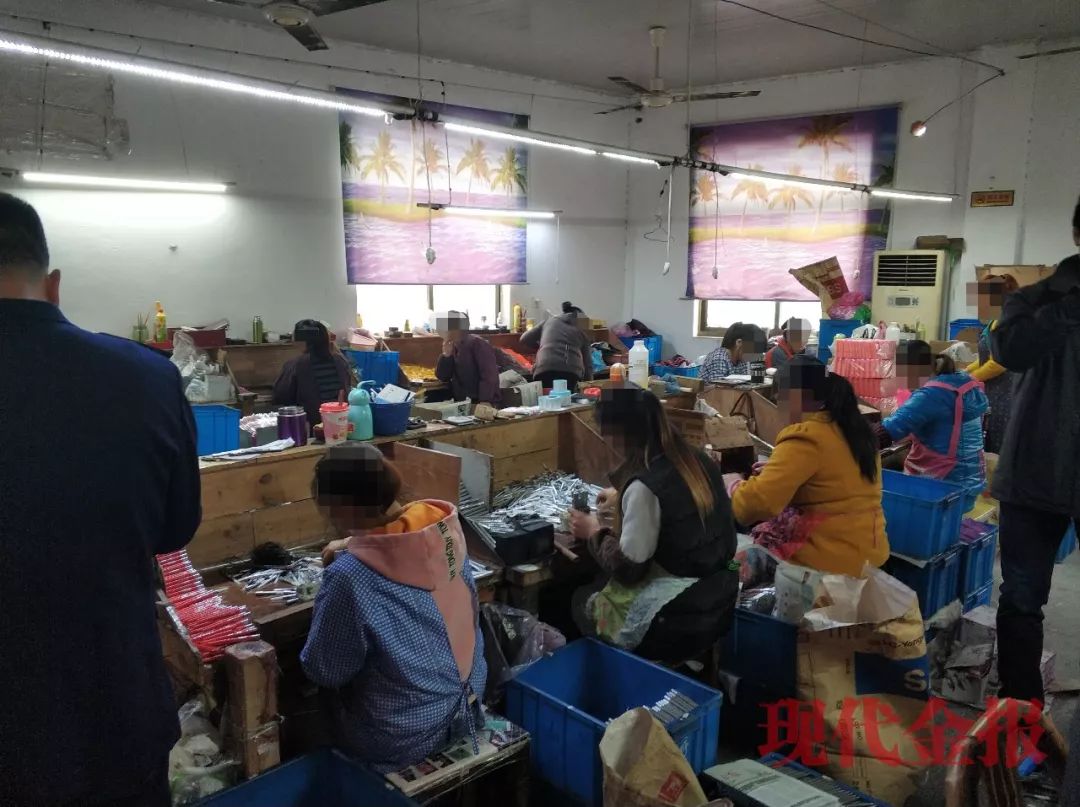 「紧急」成本不超1元，生产过程触目惊心！你老婆可能正在用