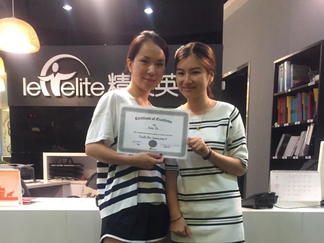 哈佛学霸每天都看的视频,哈佛学生看中国