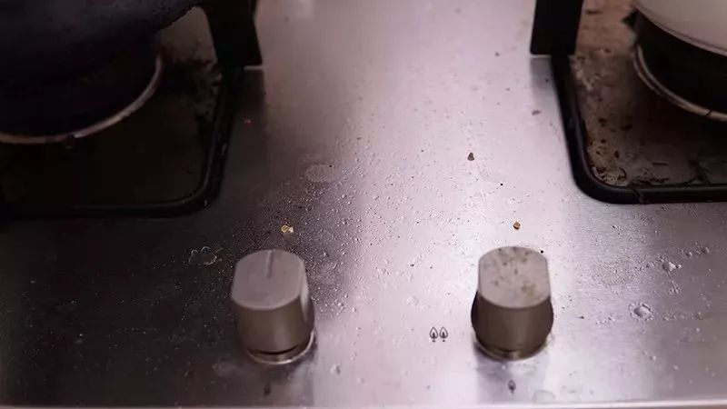 20秒熨烫好一件衣服,10秒烫翘持久定型