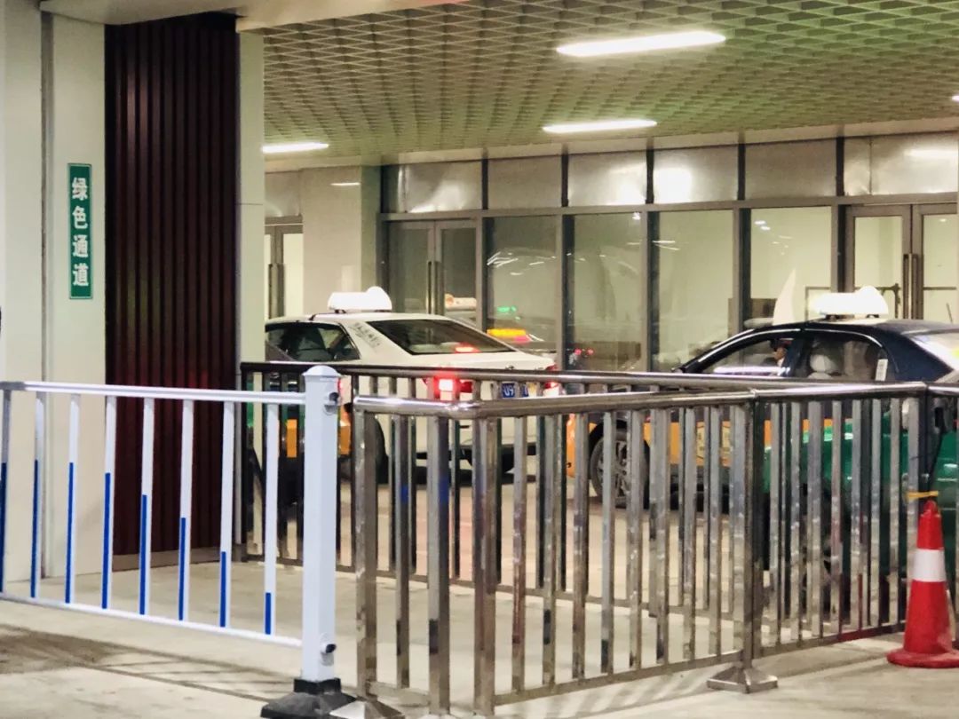 贵阳北站迷路记,贵阳北站走错广场可以进去吗