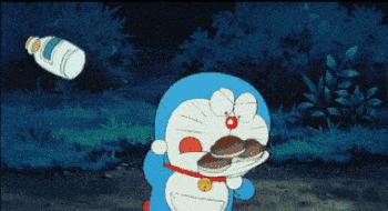 哆啦a梦和蜡笔小新谁家有钱,蜡笔小新和哆啦a梦谁有钱