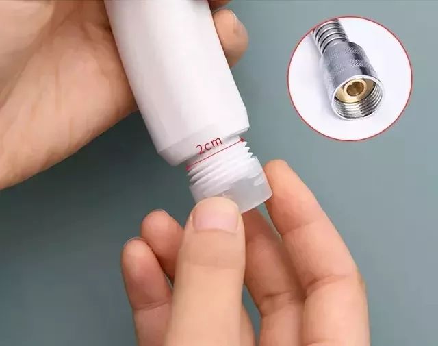 336孔日本增压节水花洒，洗澡比做SPA还爽，一年节水10吨！