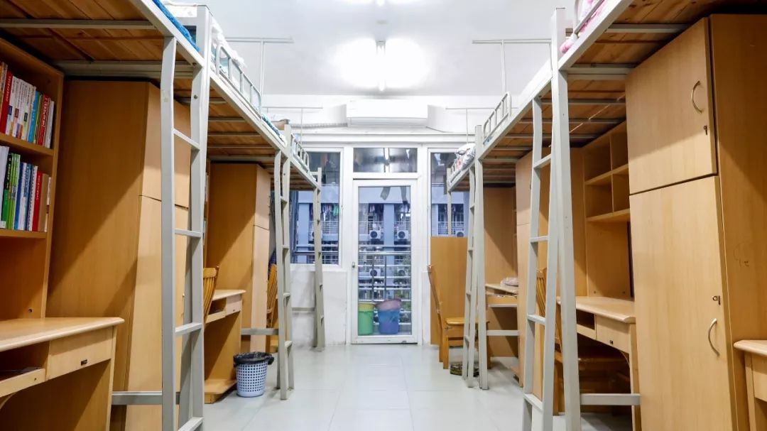 我们的军训时光英姿飒爽,我的军训生活的军训日记