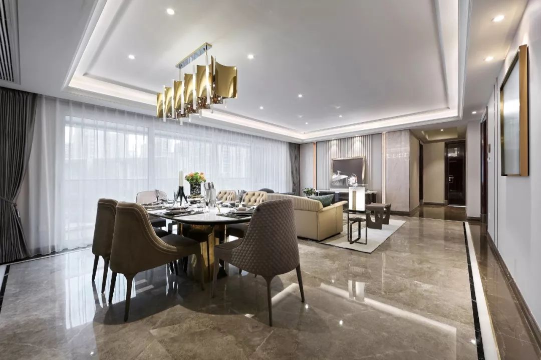 当保利滨江·上品幸会大师郑仕樑，新一代幻影级经典住宅熠世而生