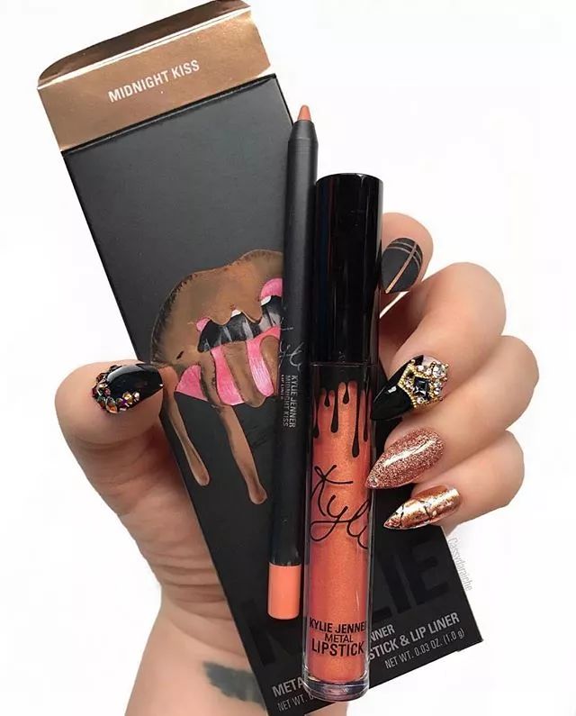 为什么我不买大牌彩妆了？