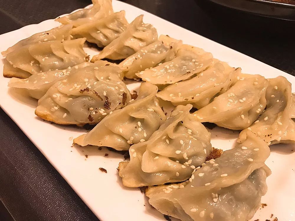 138元抢168元自助晚餐,88元3斤虾团购套餐