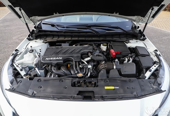 天籁2024款2.0自吸悦享版试驾,新款天籁2024款2.0自吸试驾