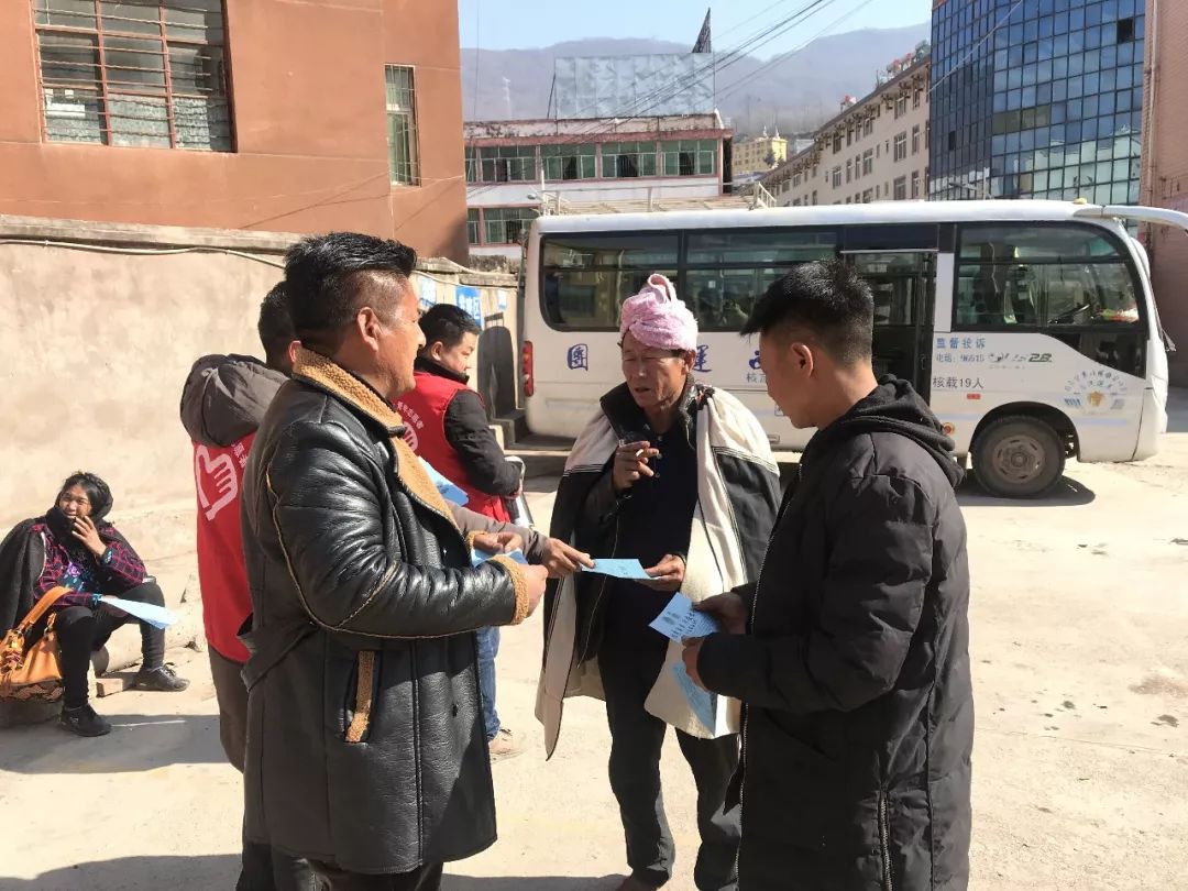 推荐｜团团的问候：你已经回家了吗？