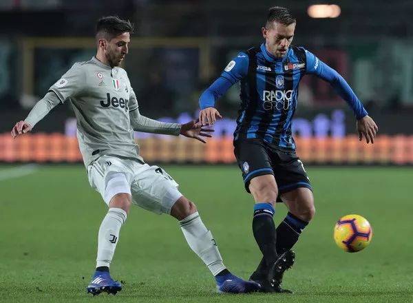 内马尔国服上架,内马尔原来是宠妹狂魔