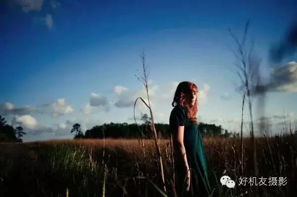拍夕阳逆光人像用什么镜片,夕阳逆光人像摄影教学