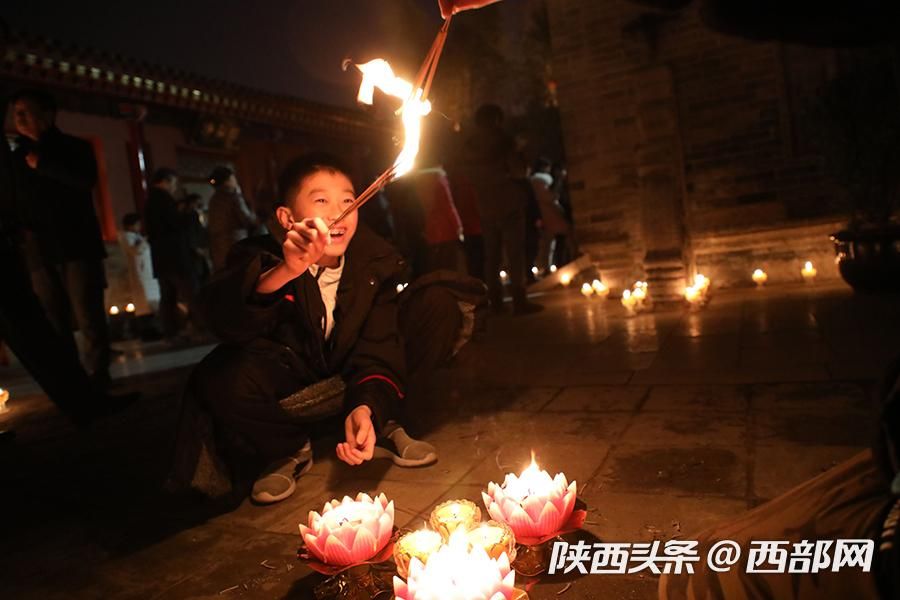 广仁寺灯会,祈福灯会