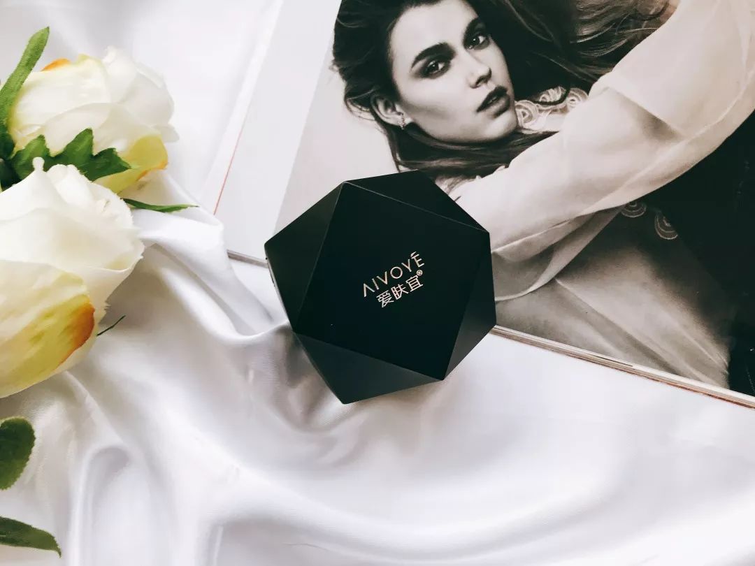 火山泥膜深层清洁面膜测评,嫩肤的白泥面膜评测