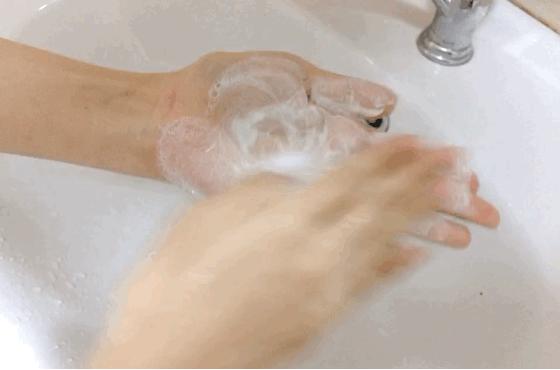 洁面黑科技!一张小纸片,洗脸护肤全搞定!出门再也不带瓶瓶罐罐!