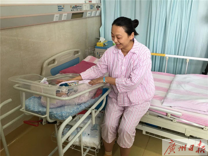 39周孕妇大出血,孕中期腹痛出血打彩超没问题