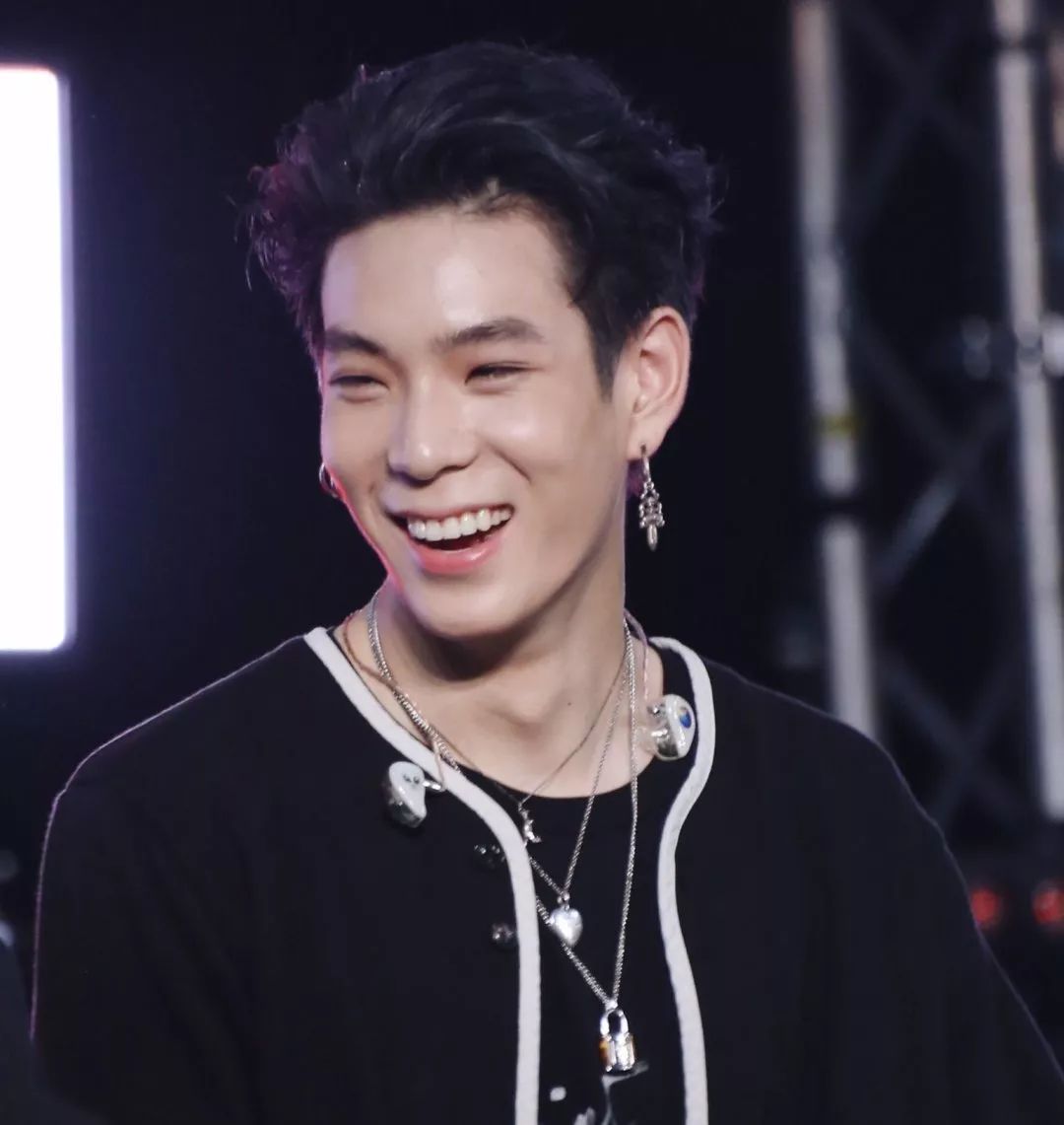 jaylerr浠嬬粛,jaylerr閲囪