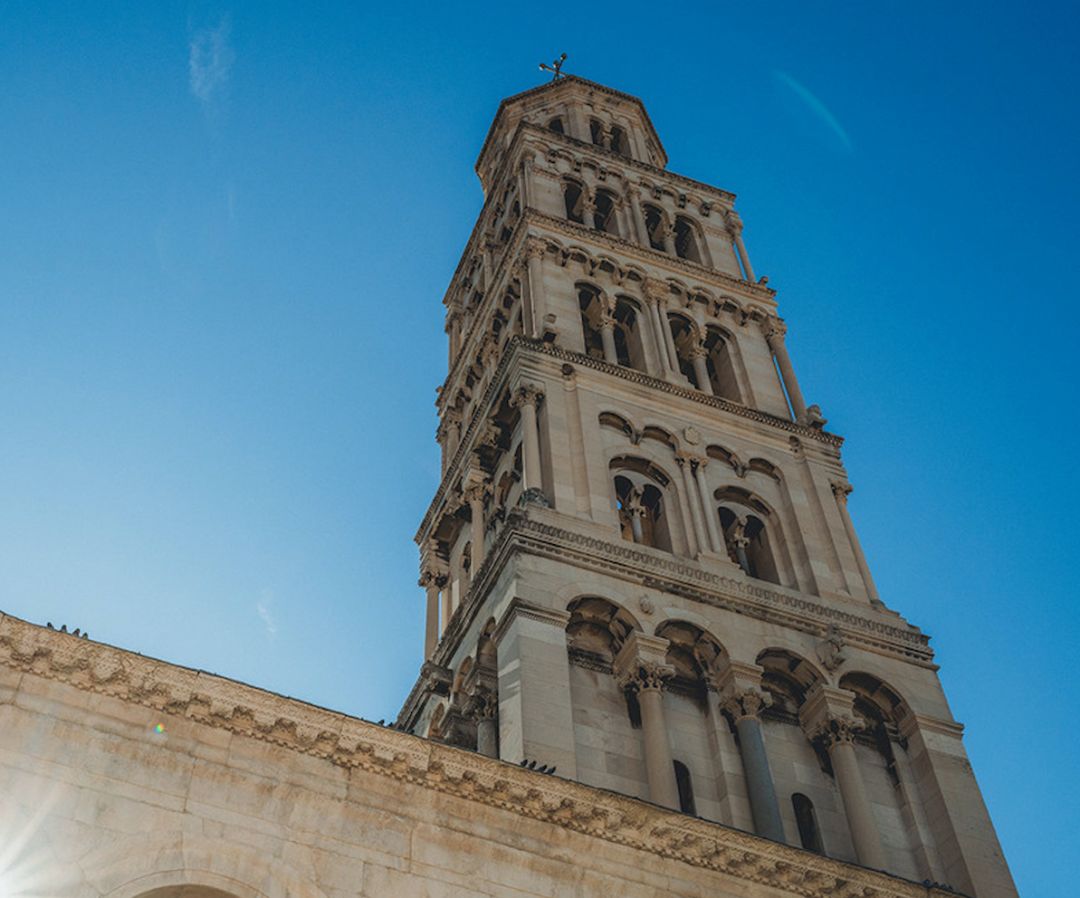 好想来场放飞自我的旅行,好想来一场无目的的旅行