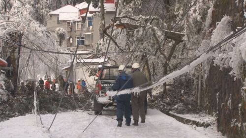 高温迎峰度夏多措并举保供电,低温雨雪冰冻天气供水保障