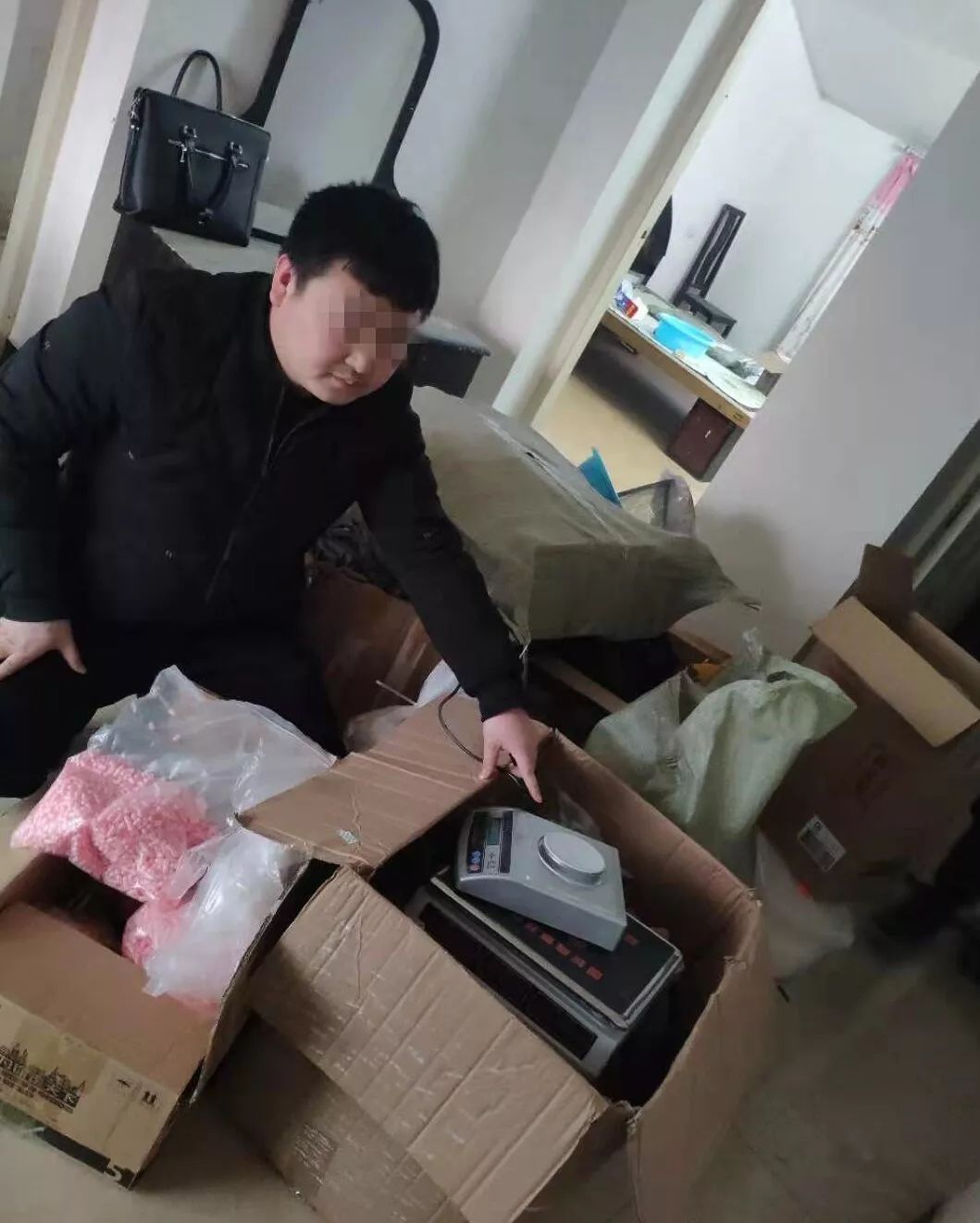 被人坑了上万块,被人坑几十块钱怎么办