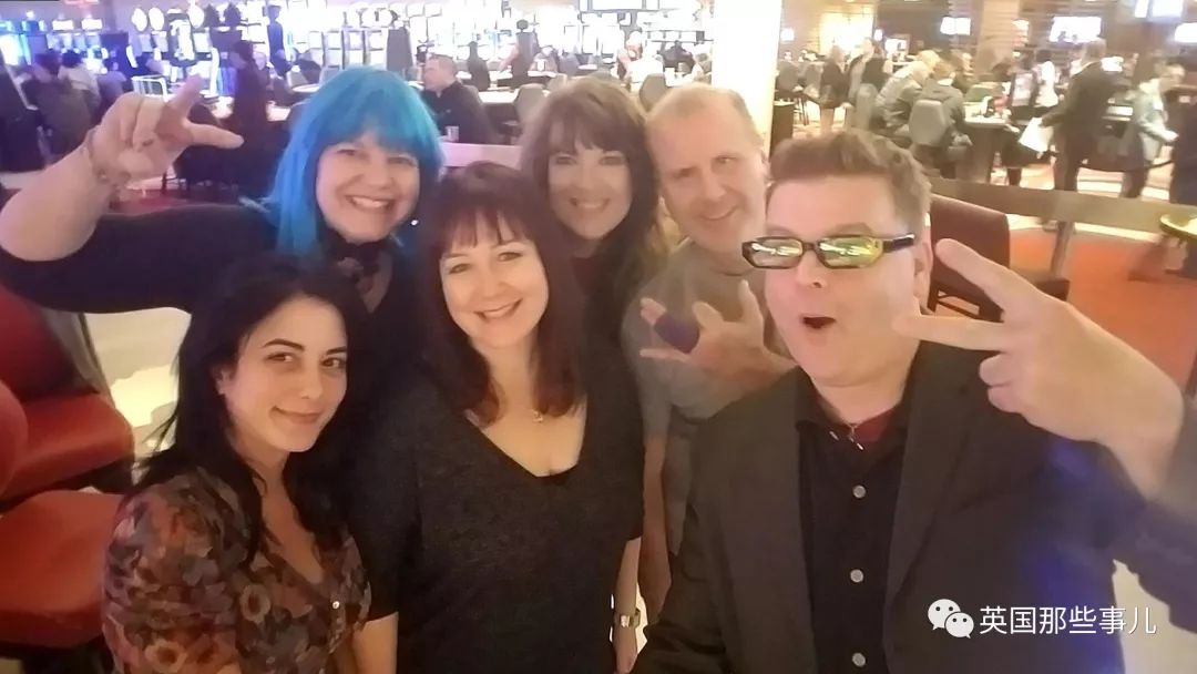 灵媒真的灵到看脸知人生？他们专门设局钓鱼揭露灵媒，也是666……