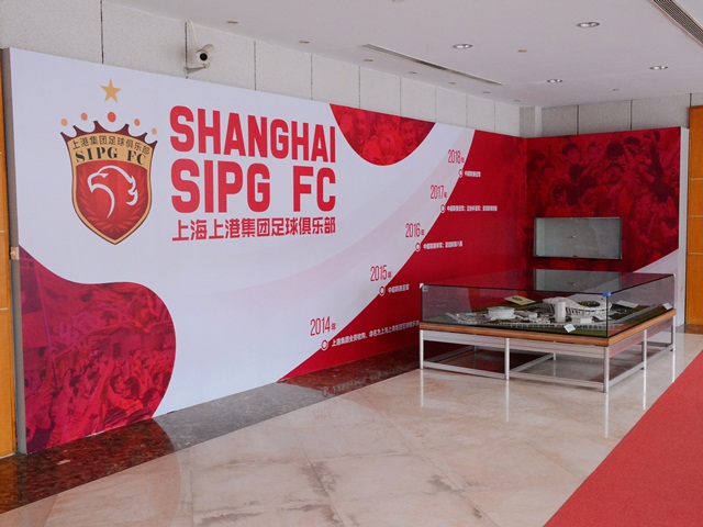 【独家探访】改建中添加满满的上港元素，“星”主场静待球队回“家”