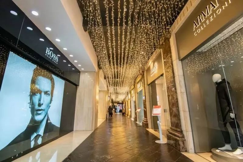 鍗庝附杞韩鏈潵鍙湡,鍗庝附杞韩铚曞彉閫嗚