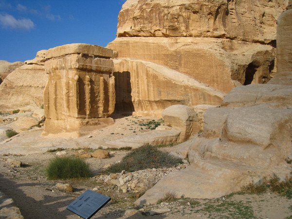 约旦佩特拉古城的介绍,约旦佩特拉古城完整版