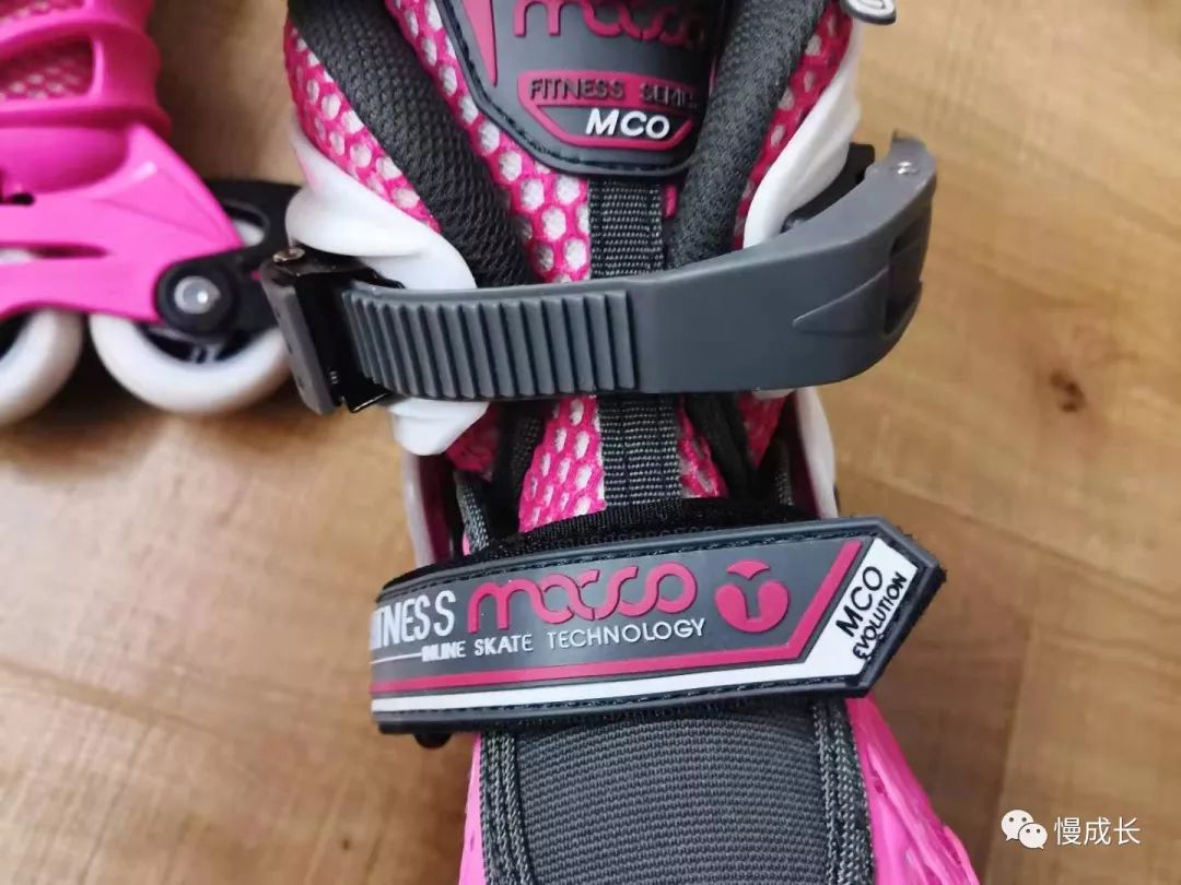 小孩学轮滑有什么好处,孩子学轮滑的好处