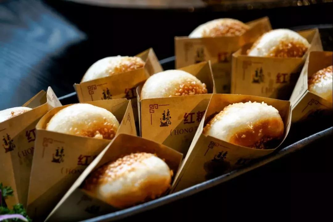 三街两巷南宁团购火锅,南宁三街两巷网红打卡地火锅