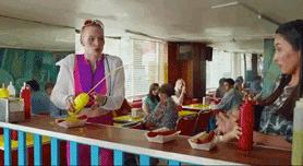 学会面对生活的所有苦难,学会生活中所有的难堪与挫折