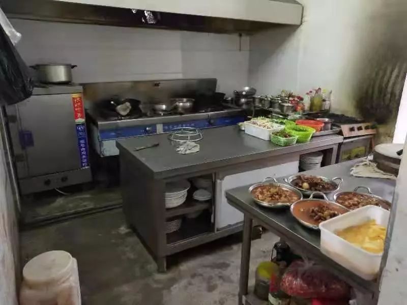 餐饮店转让无转让费最新信息,餐馆整体转让