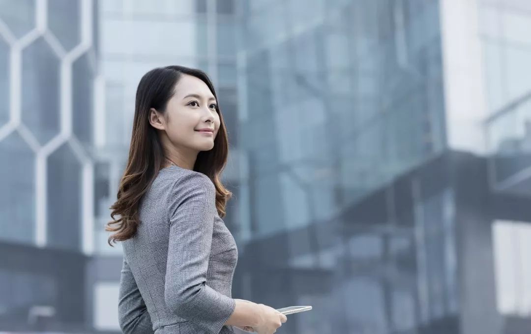 【健康】按摩不丰胸！阴天要防晒！88条送给女性的健康建议