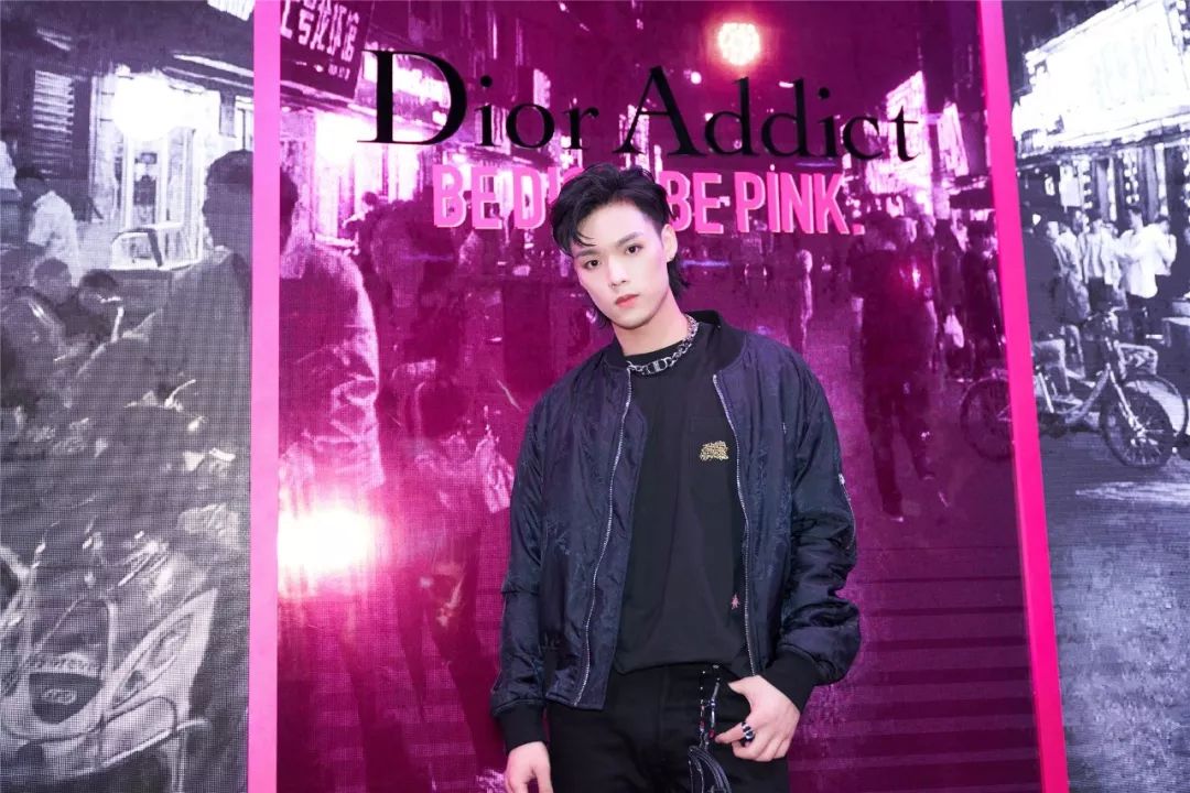 迪奥dior粉色,迪奥dior桃红色怎么调