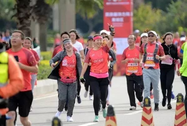 西马冠军2023成绩,西马冠军