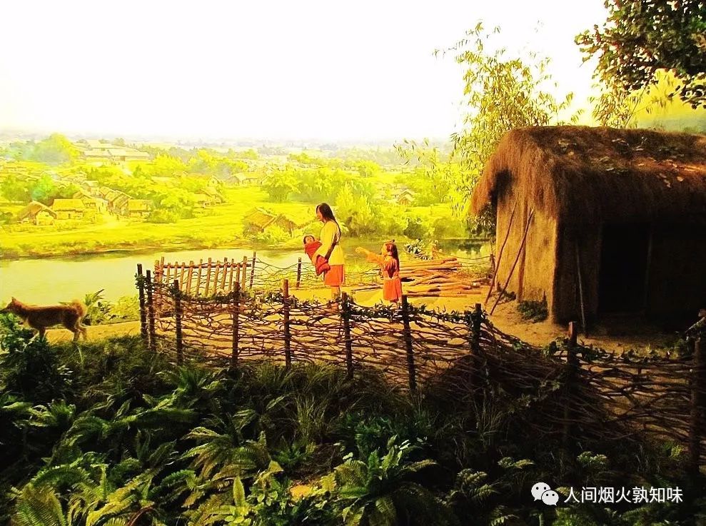 源于蜀地的蚕神马头娘与狮身人面像类似,它带来了丝绸之路的繁荣
