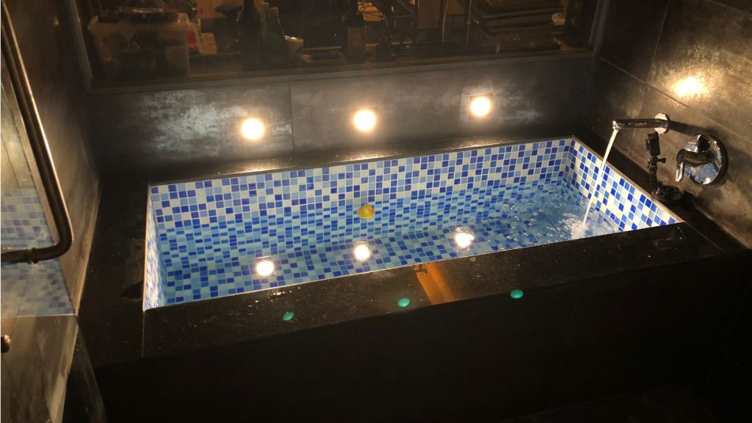 这大概是全世界最无聊的人了