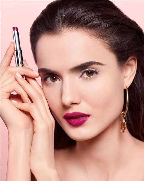 让女生怦然心动的口红,网红少女心爆款口红粉色系正方形