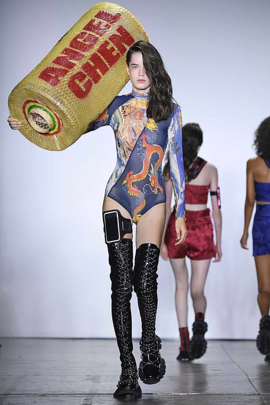 十余位珠江三角洲的时装人，与这片土地共同成长的故事