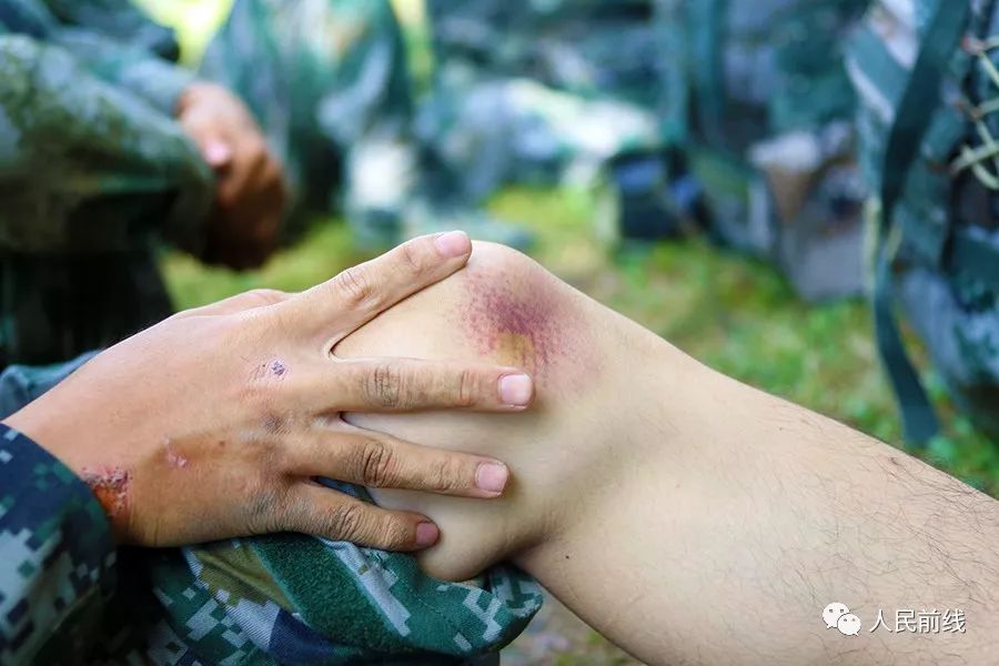 新兵连前几天最难熬,新兵六个月减脂40斤