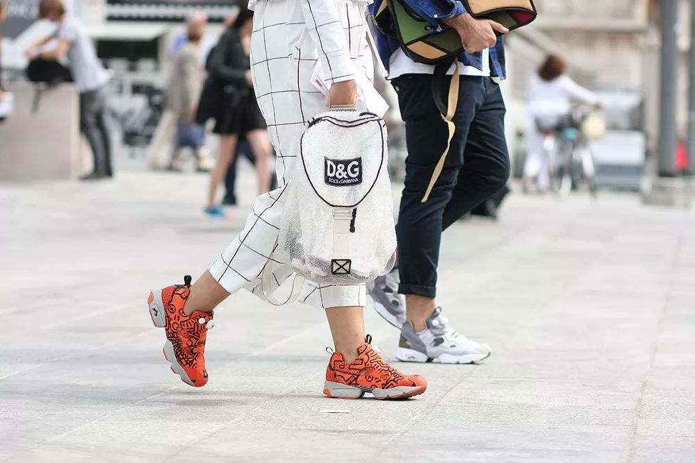 成龙和权志龙谁名气最大,成龙和权志龙