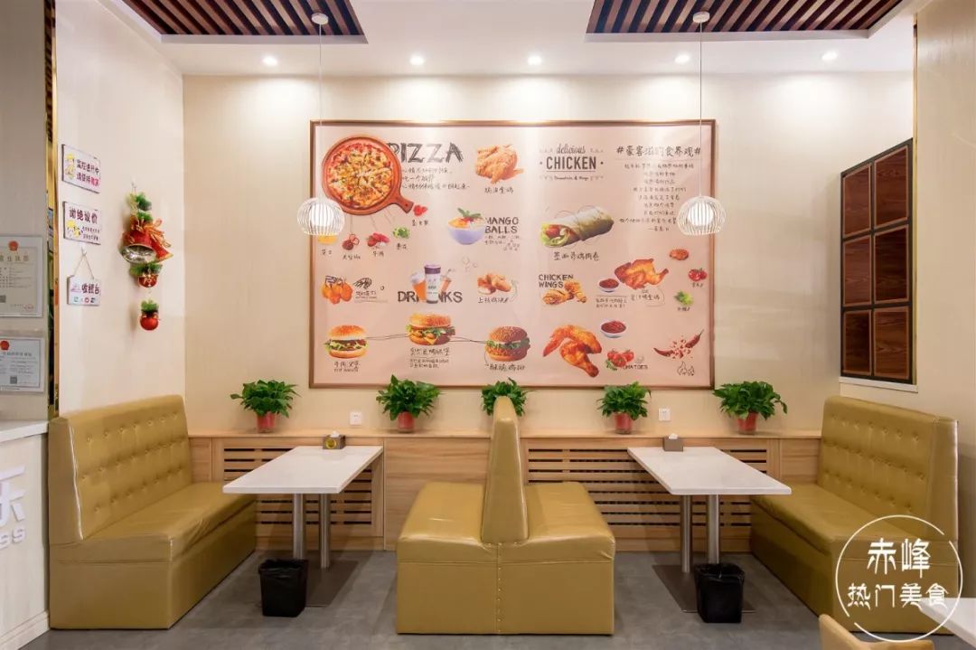 炸鸡汉堡披萨大餐,炸鸡汉堡跟披萨