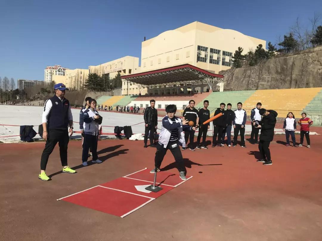 青岛二中课时改革,青岛二中一天一节体育课吗