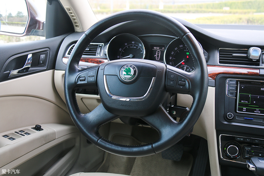 6万左右的新车劳斯莱斯,最值得入手的二手车劳斯莱斯