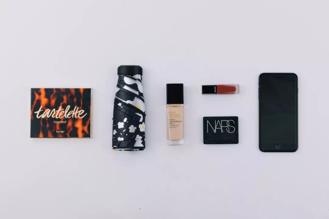 日本防晒黑胶便携口袋伞100多元,日本迷你巴掌防晒伞